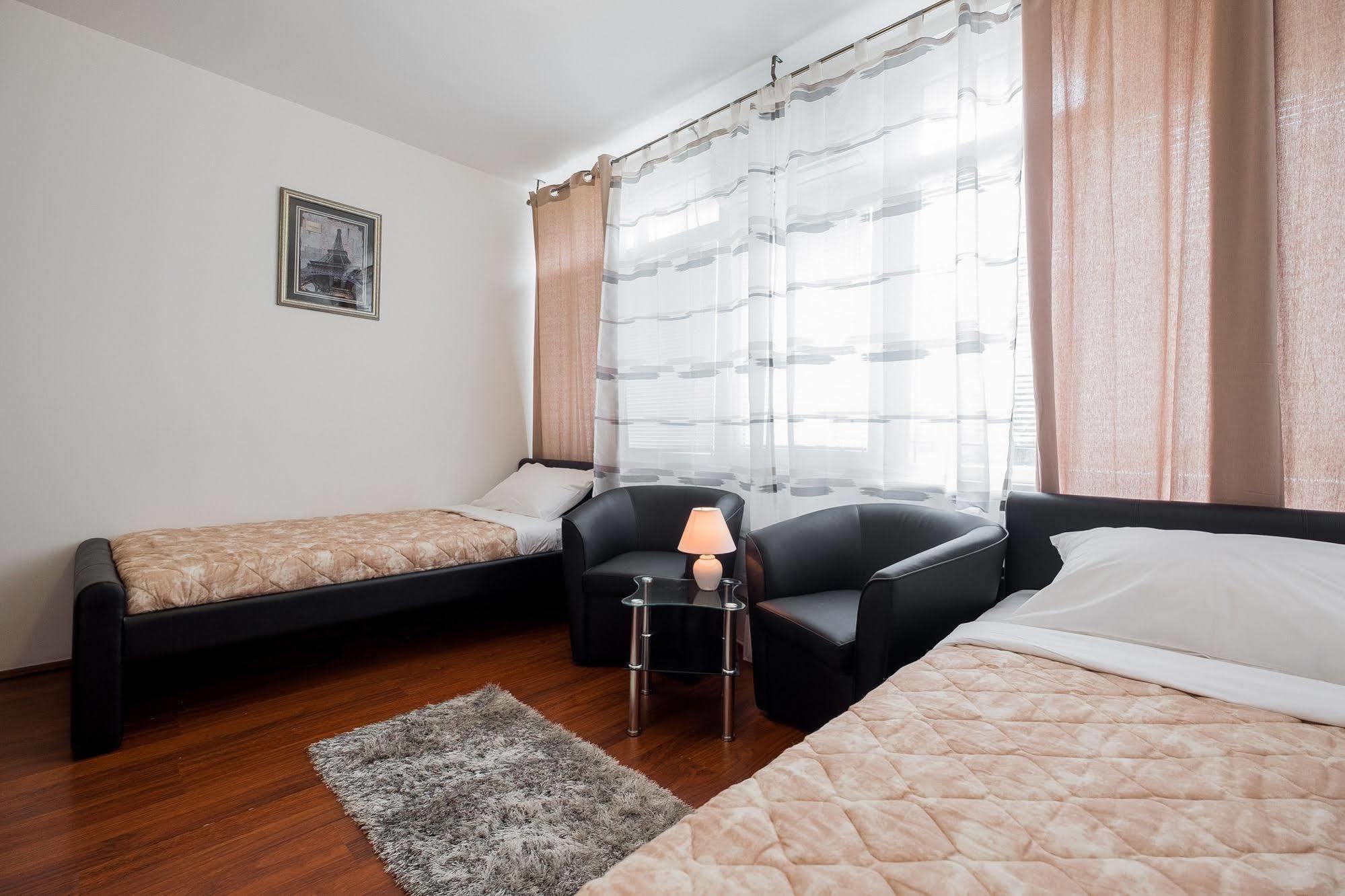 Downtown Apart Hotel Bane Belgrade Extérieur photo